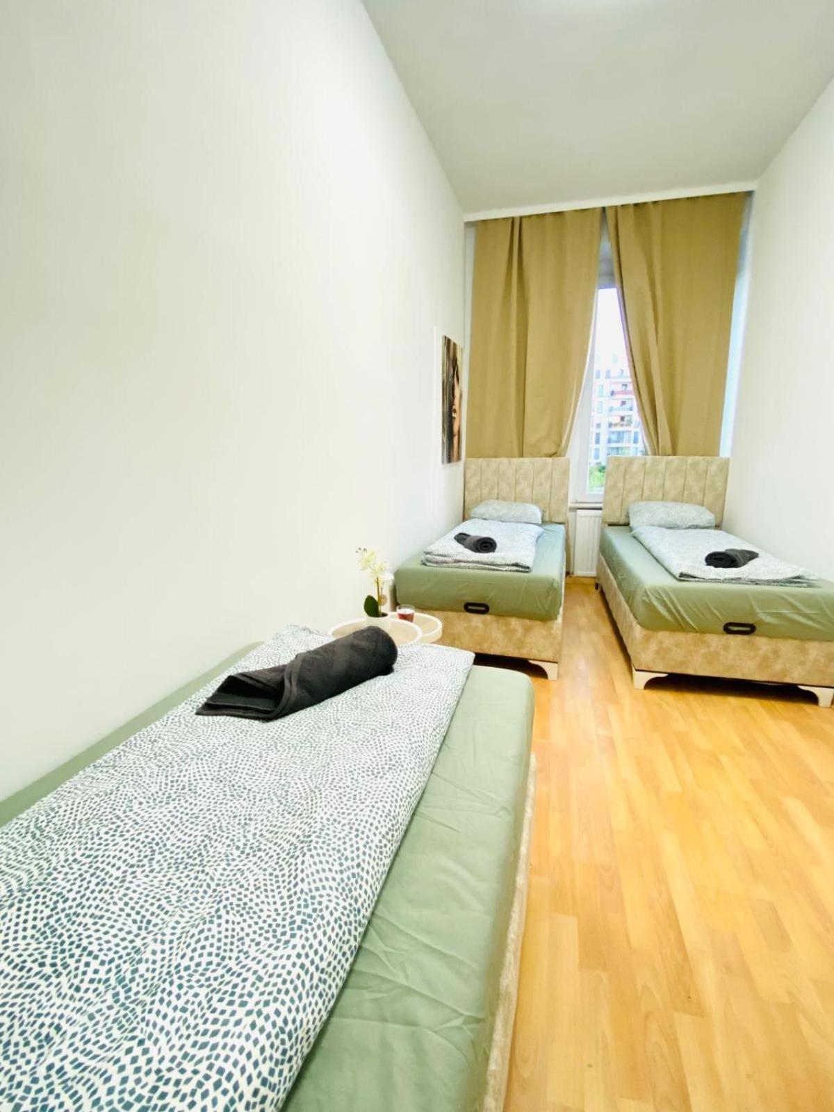 Bright 5Br Shared Apartment W Great Transport Link Wien Exterior foto