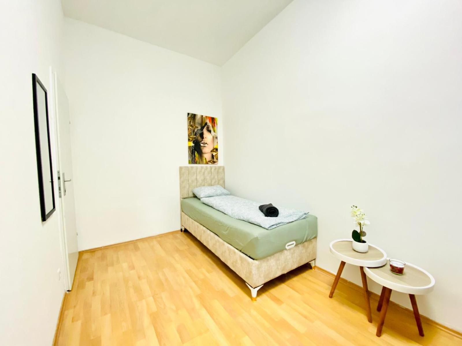 Bright 5Br Shared Apartment W Great Transport Link Wien Exterior foto
